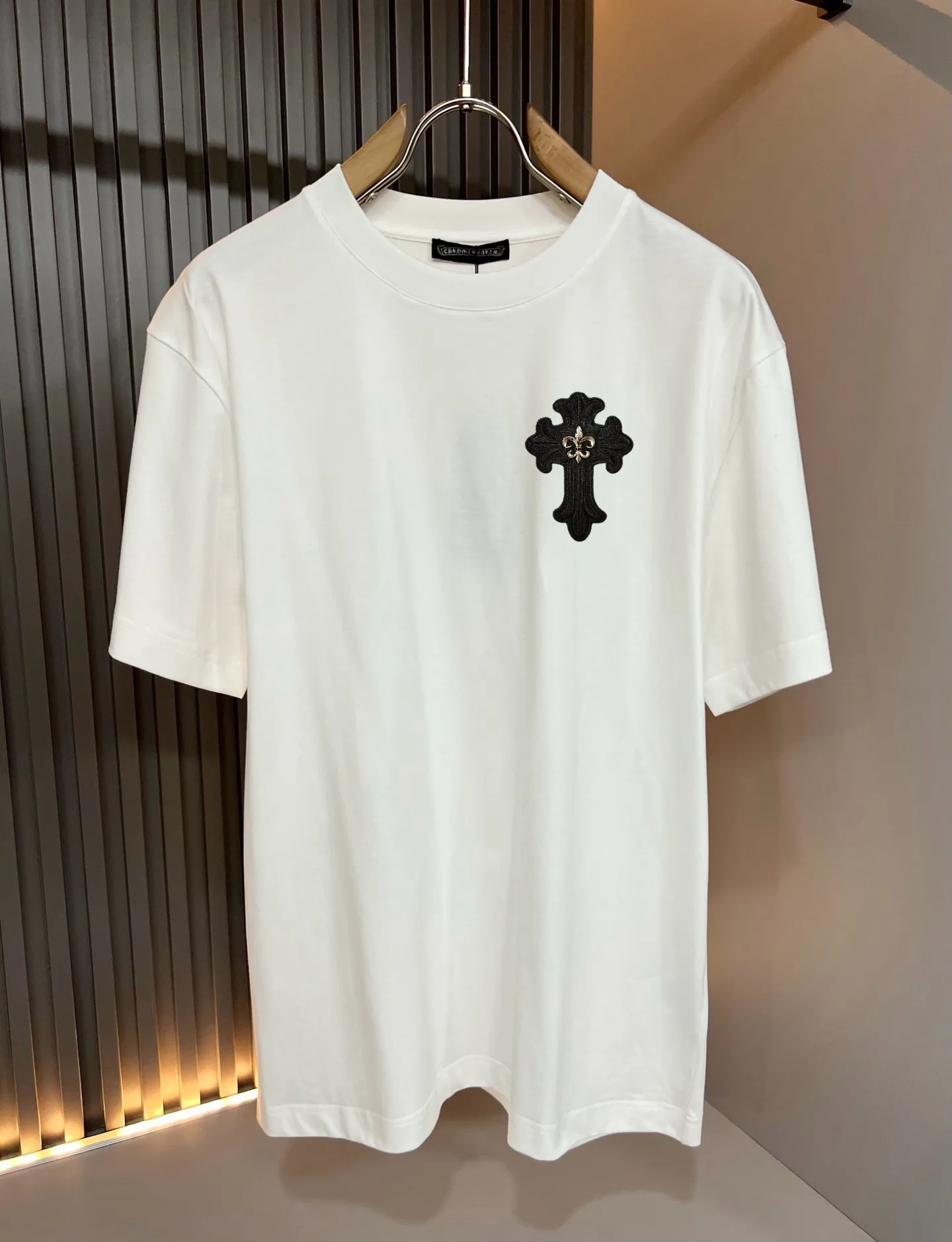 ， Chrome Hear*s * 2026 Same Style * T ， ！ Chrome Hear*s， 。2026SS Hot Sale，Classic * T， logo ！ ， ！ ， Premium ！ ！ ！ Same Style ！Size：S-2XL